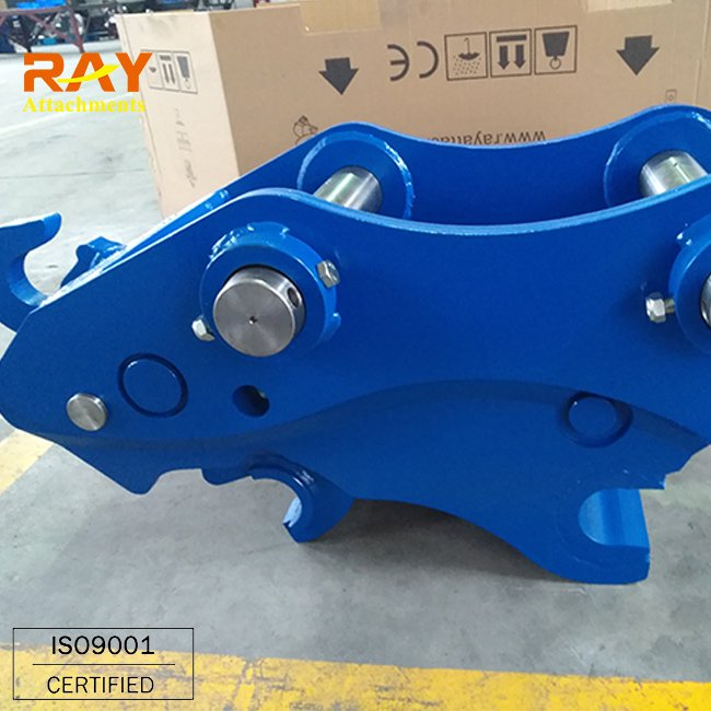 Hyundai Hydraulic Quick Coupler в экскаваторе
