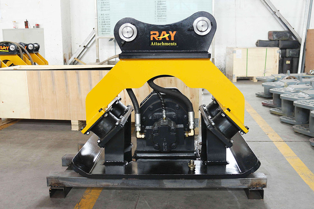 RAY-экскаватор-компактор